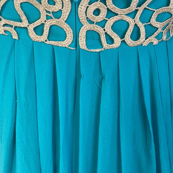 Lilly Pulitzer Aqua strapless dress. Pleated dress with gold accents on the top - Picture 6 of 8